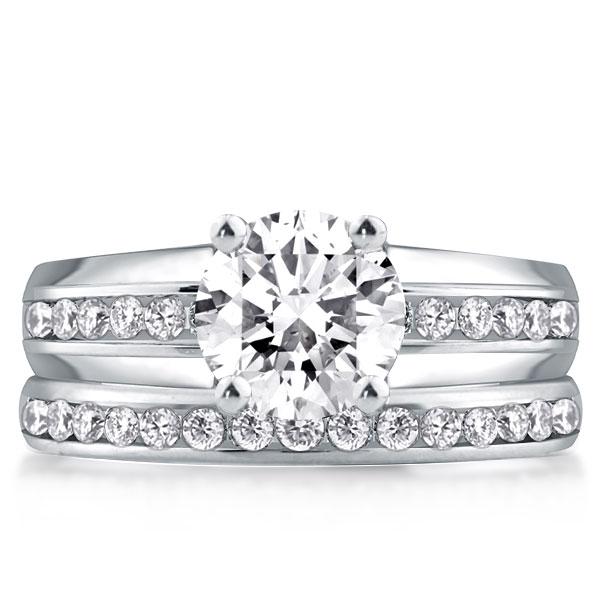 

Four Prong Pave Harmony Split Channel Round Cut Bridal Set, White