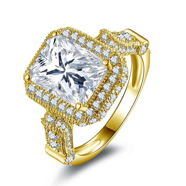 

Italo Halo Golden Created White Sapphire Engagement Ring