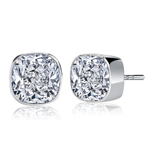 

Italo Milgrain Bezel White Sapphire Cushion Cut Stud Earrings