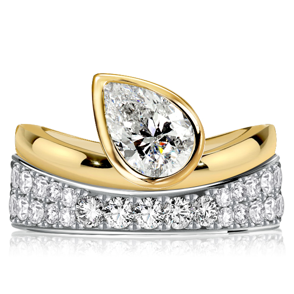 

Italo Two Tone Bezel Pear Cut Engagement Rings Sets Bridal Set, White