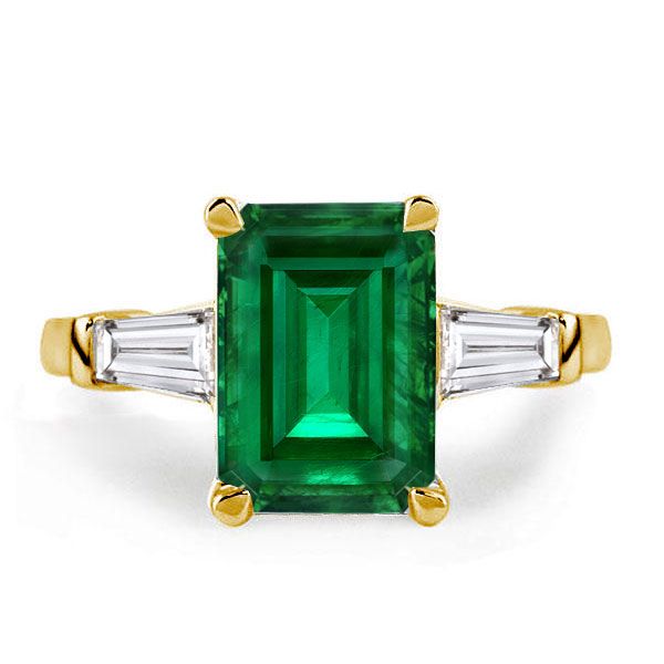 Three Stone Emerald Cut Emerald Green Engagement Ring | Italo Jewelry