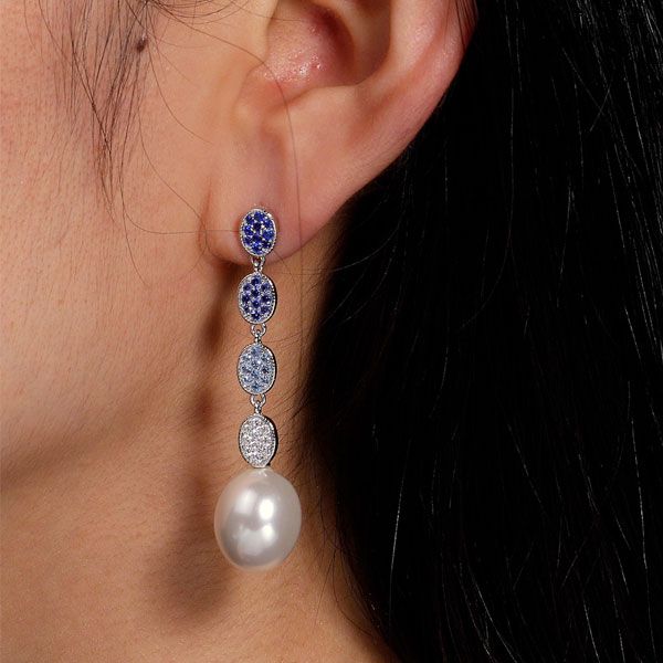 Pearl Drop Earrings 