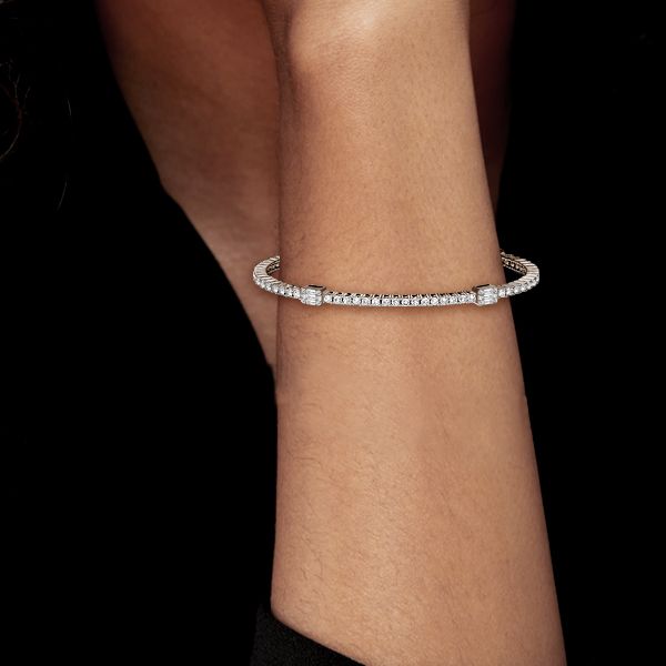 Round & Baguette Cut Tennis Bracelet