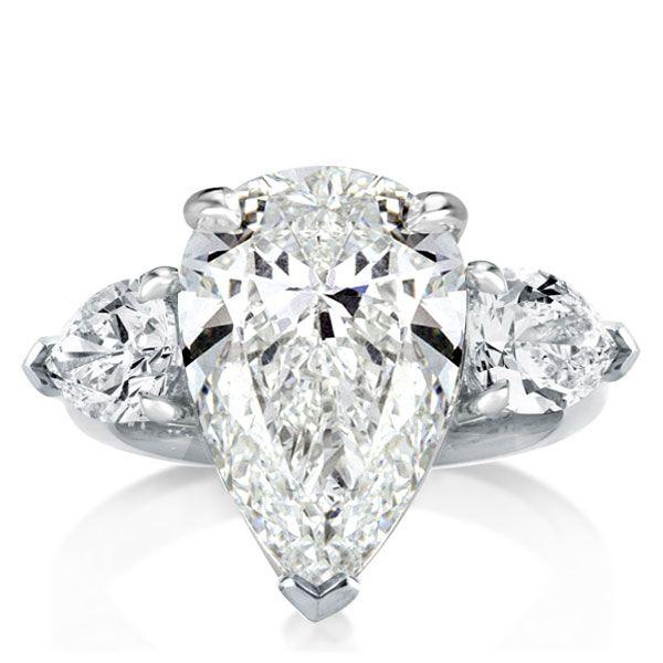 How to Choose the Perfect Pear Engagement Ring for women?