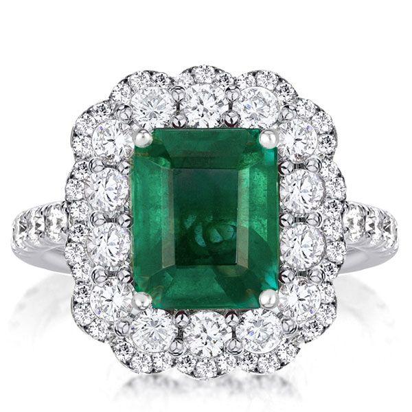 The Allure of Emerald Gemstone Engagement Rings: A Unique Choice for Your Special Moment