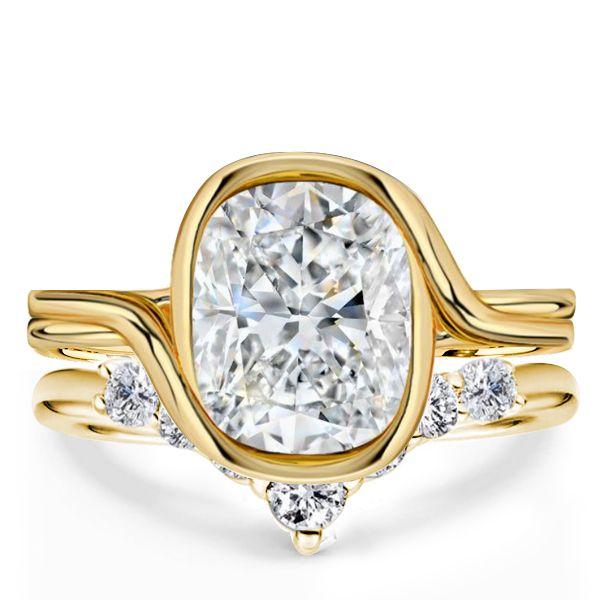 Why Should You Consider Italo Jewelry for Your Solitaire Engagement Rings Set?