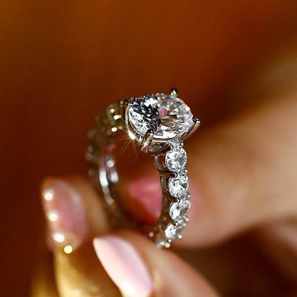 How to make wedding ring design complement engagement ring perfectly ...