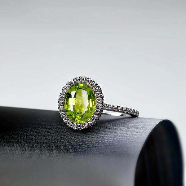 Peridot Ring for Women: A Timeless Gemstone for Engagements and Beyond