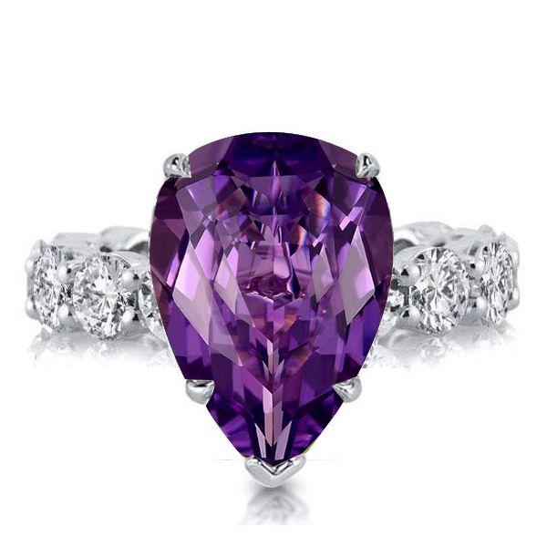 The Timeless Elegance of the Amethyst Wedding Ring: A Stunning Choice for Brides