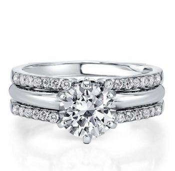 Why Choose Small Wedding Ring Sets for Your Special Day?